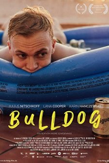 Bulldog (2022) afişi