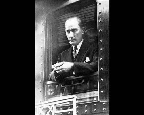 Atatürk Fotoğrafı