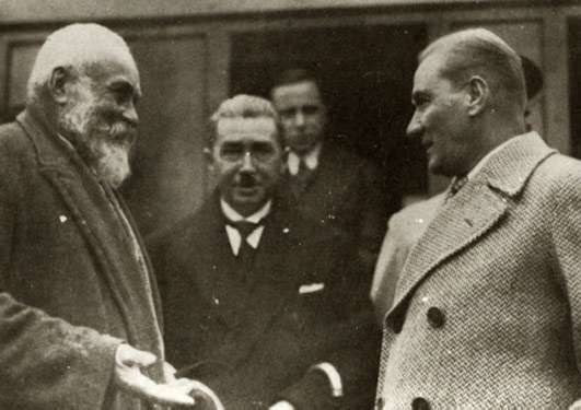 Atatürk Fotoğrafı