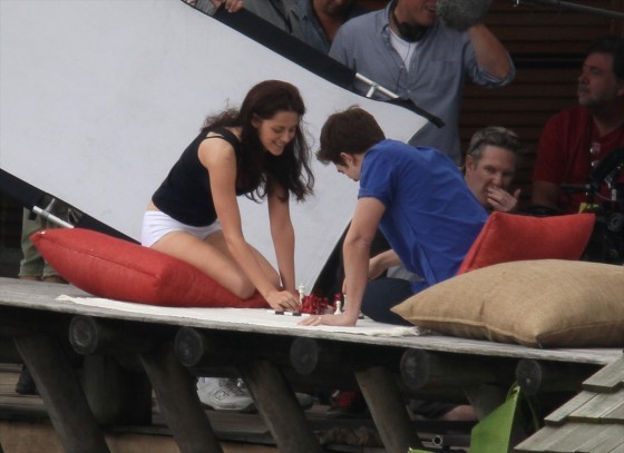 Alacakaranlık Efsanesi: Şafak Vakti Bölüm 1 Fotoğrafı