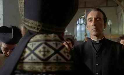 To the Devil a Daughter Fotoğrafı