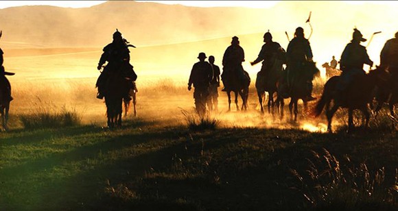 The Blue Wolf: To the Ends of the Earth and Sea Fotoğrafı