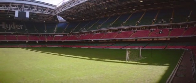 Bazen Sevinç Bazen Hüzün Fotoğrafı