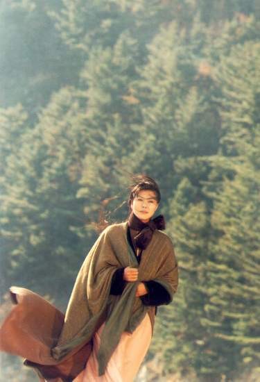 Gingko Bed 2 / Moyuru Tsuki: The Legend Of Gingko Fotoğrafı