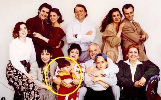 Ferhunde Hanımlar Fotoğrafı