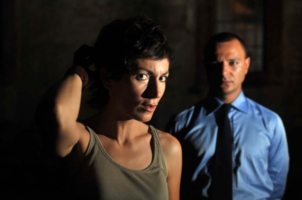 Parmaklıklar Ardında fotoğrafı