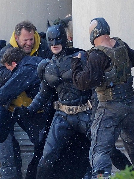 Kara Şövalye Yükseliyor Fotoğrafı