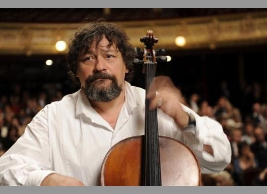 Paris'te Son Konser Fotoğrafı