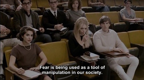 Tek Başına Bir Adam fotoğrafı