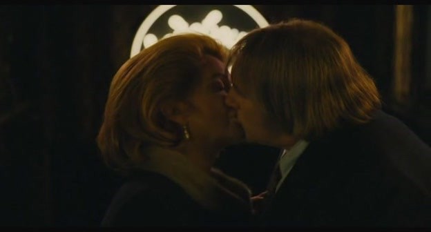 Kadın İsterse Fotoğrafı