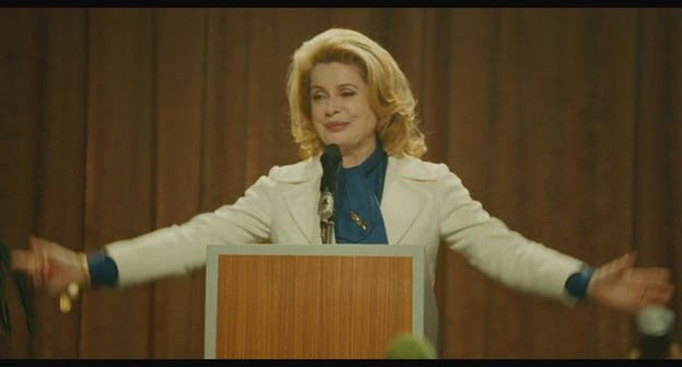 Kadın İsterse Fotoğrafı