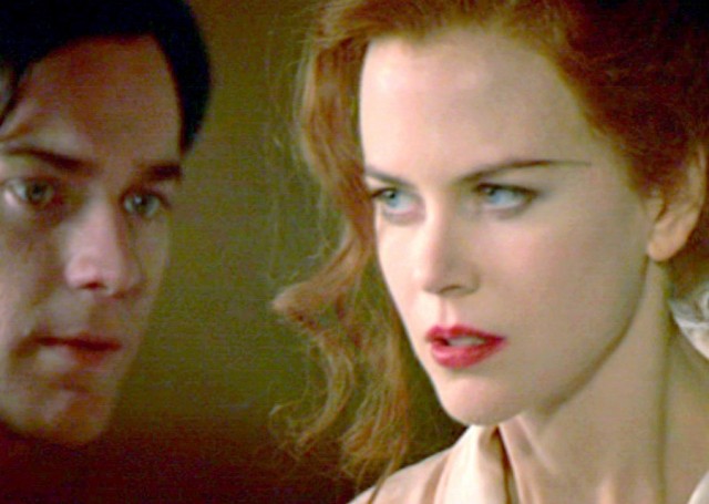 Kırmızı Değirmen Fotoğrafı