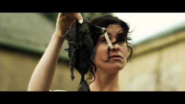 On Evil Grounds fotoğrafı