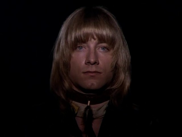 Bırak Güneş İçeri Girsin Fotoğrafı