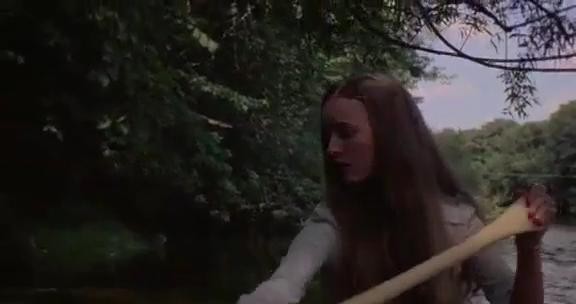 Mezarına Tüküreceğim Fotoğrafı