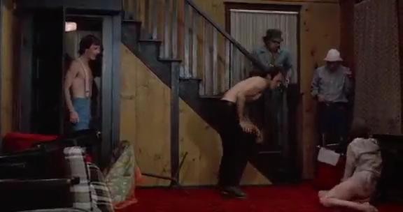 Mezarına Tüküreceğim Fotoğrafı