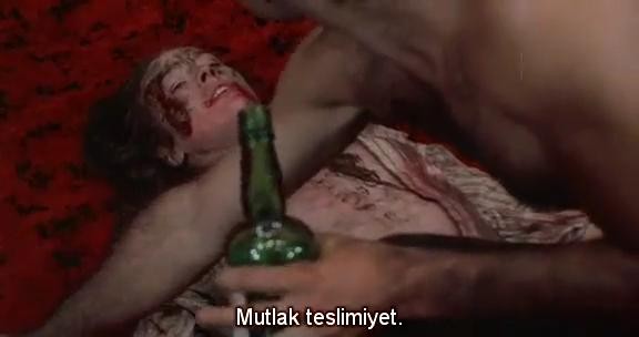 Mezarına Tüküreceğim Fotoğrafı