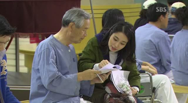 Smile, You Fotoğrafı