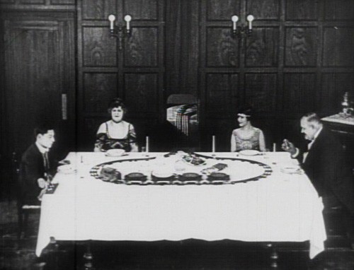 The Electric House Fotoğrafı