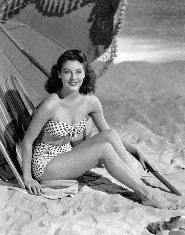 Bottoms Up fotoğrafı