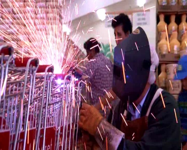 Çıplak Silah 3 Fotoğrafı