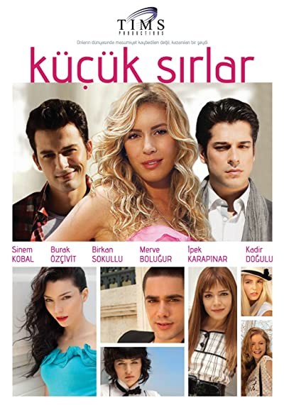 Küçük Sırlar (2010) afişi