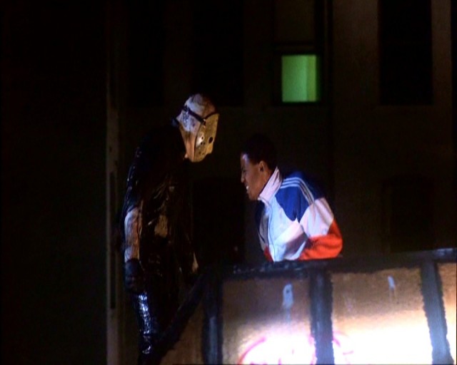 13. Cuma 8. Bölüm: Jason Manhattan'da Fotoğrafı