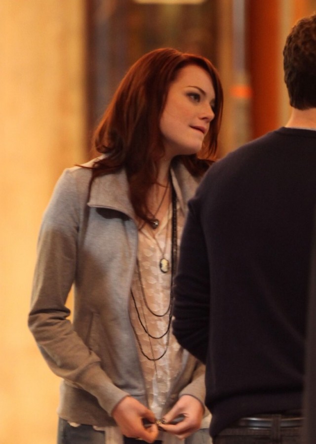 Arkadaştan Öte Fotoğrafı