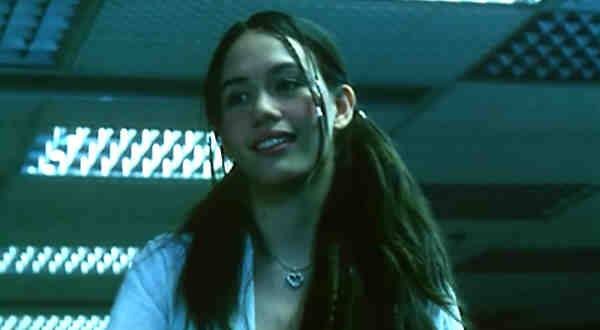 Naked Zehir Fotoğrafı