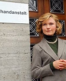 Die Treuhänderin (2009) afişi