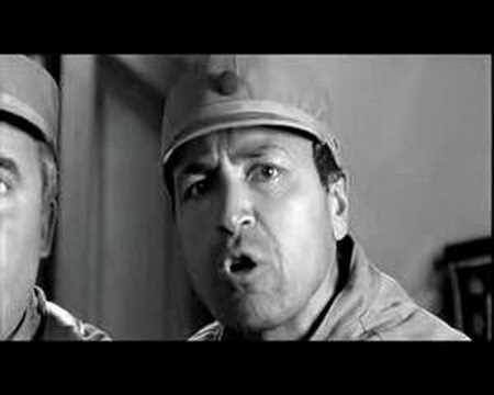 Mutlu Ol Bu Bir Emirdir fotoğrafı