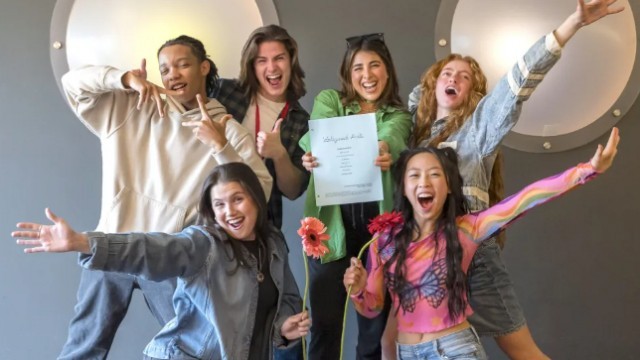 "Victorious" Yan Dizisi 2026’da Netflix’te!