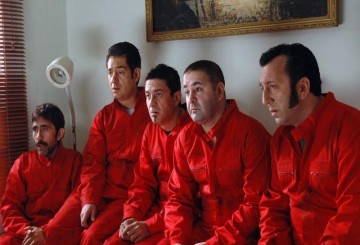 Maskeli Beşler Kıbrıs’ta!