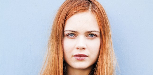 Hera Hilmar The Romanoffs Dizisinin Kadrosuna Girdi