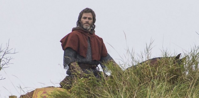 Chris Pine'ın Başrolünde Olduğu Netflix Filmi 'Outlaw King'den İlk Altyazılı Fragman Geldi