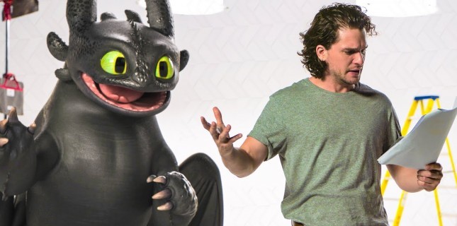 Kit Harrington ve Ejderha Dişsiz'in Eğlenceli Seçme Videosu Ortaya Çıktı