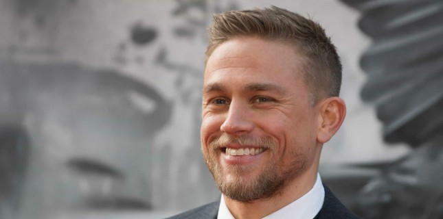 'Sons of Anarchy' Yıldızı Charlie Hunnam Guy Ritchie Filmi 'Toff Guys' Filmine Katıldı