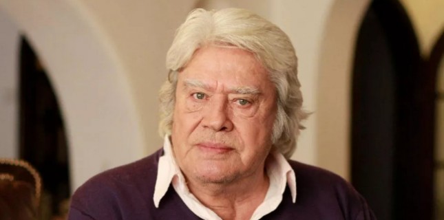 Usta Oyuncu Cüneyt Arkın Hayatını Kaybetti