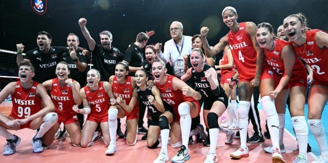 İlhamını Filenin Sultanları’ndan Alan Bir Voleybol Dizisi Geliyor!