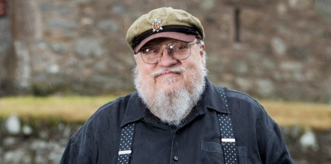 George R.R. Martin, “Game of Thrones”un Marvel Sinematik Evren Gibi Genişlemesi Gerektiğini Söyledi!