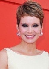 Andrea Osvárt fotoğrafı