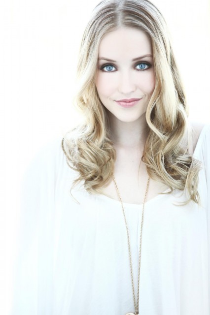 Emily Tennant Fotoğrafı