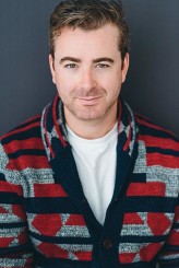 Amos Crawley fotoğrafı