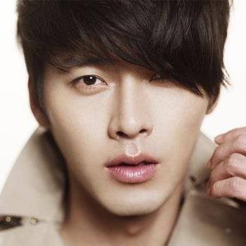 Hyun Bin Fotoğrafı