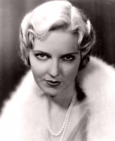 Miriam Seegar fotoğrafı