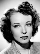 Hillary Brooke fotoğrafı