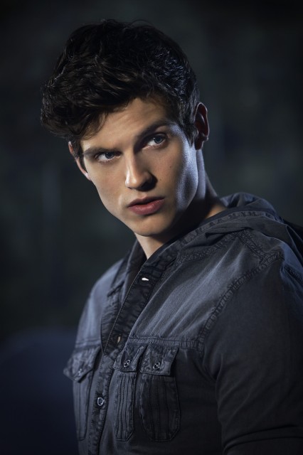 Daniel Sharman Fotoğrafı