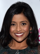 Tiya Sircar fotoğrafı