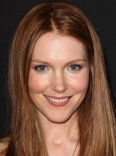 Darby Stanchfield fotoğrafı