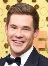 Adam Devine fotoğrafı